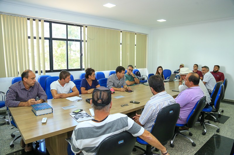 Representantes da Câmara Técnica de Agricultura do Cidennf se reúnem para tratar de assuntos relevantes