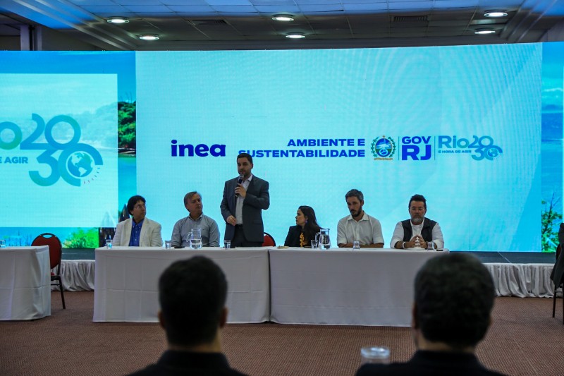 Cidennf e representantes municipais participam do 1º Congresso Internacional de Resíduos Sólidos em Búzios
